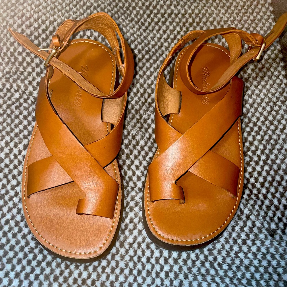 Natasha Flatform Sandal